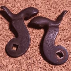 Paire de chien pour fusil