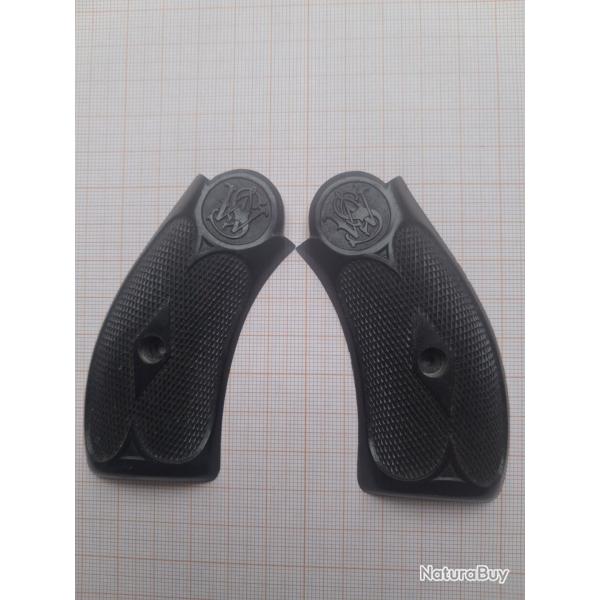 Paire de plaquettes  pour  Smith and Wesson  numro 3