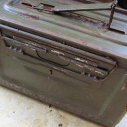 caisse 2°type  mitrailleuse Browning 12.7 cal 50 deuxième guerre ww2 US army seconde USA GI United