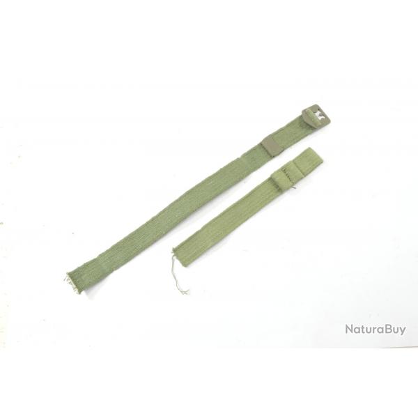 Elments de jugulaires de casque lourd US M1 post-WW2 avec une attache sur les deux.