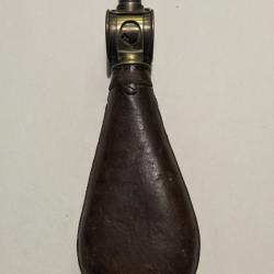 Poire à poudre en cuir bec verseur doseur n4