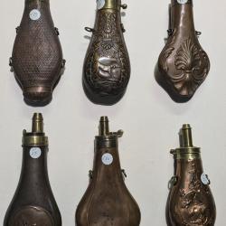 Poire à poudre en cuivre