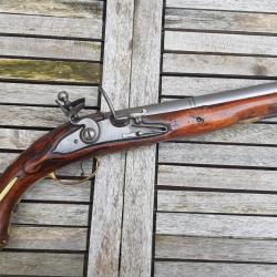 Pistolet reglementaire Autrichien à silex XVIIIeme siècle (type 1733)