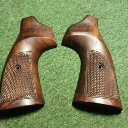 Plaquette de crosse Reck R15.