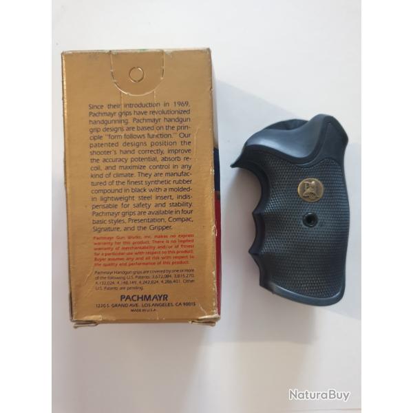 Poignes smith wesson