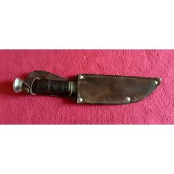 Poignard de combat