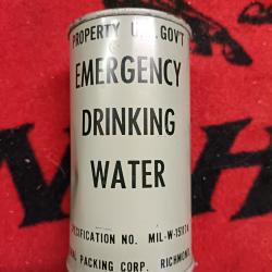 Matériel de survie période Vietnam Conserve l'eau