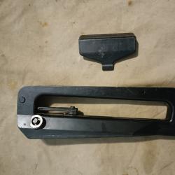 PGM + appui joue FAMAS