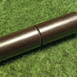 Axe de bascule Robuste.