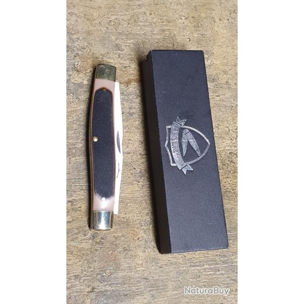 Couteau pliant de poche Classic POCKET KNIVES  NEUF