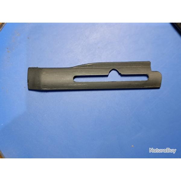 CACHE POUSSIERE OU CACHE CULASSE POUR CARABINE REMINGTON 740 OU 742.......REFT04