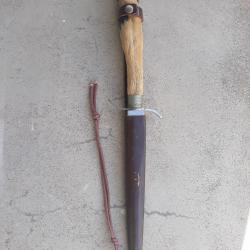 Dague de chasse ancienne en patte de cheveuil