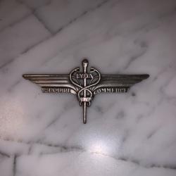 Bel insigne CCL , Chambre de Commerce de Lyon par Augis .