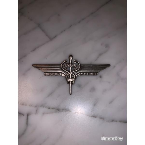 Bel insigne CCL , Chambre de Commerce de Lyon par Augis .