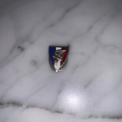 Insigne de boutonni&egrave;re de la LFC , L&eacute;gion Fran&ccedil;aise des Combattants. Version F&eacute;minine.