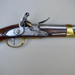 Pistolet modèle 1763-66 1er type de Maubeuge construit en 1769