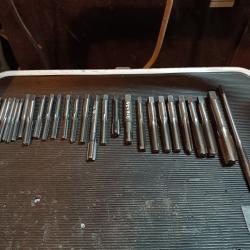 Lot tarauds professionnel impérial us anglais système bsf