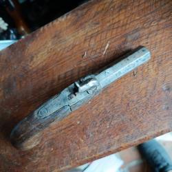 Pistolet de coffre a restaurer