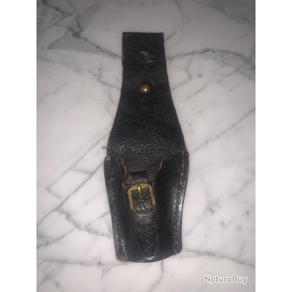 Gousset de bayonnette Berthier ou Lebel .