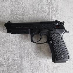 Beretta M9A1, avec 2 chargeurs, boite, malette, cadenas, documentation + 2 chargeurs offerts, TAR.