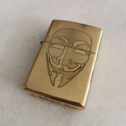 Un zippo neuf