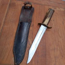 Solide Couteau de Chasse ARTISANAL Manche en Bois de Cerf avec Étui en cuir