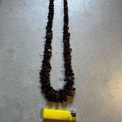 vieux collier d'ambre