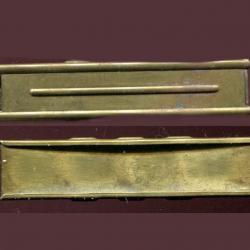 Lame chargeur Mauser 98K - guerre 39-45 - laiton deux parties - marquage = M dans un cercle