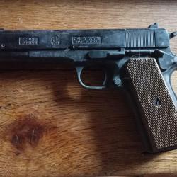 Pistolet automatique 8mm Bruni