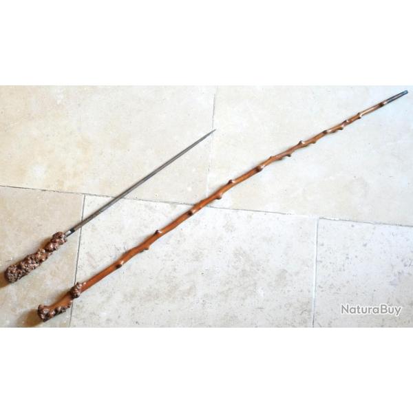 Cravache avec dague dissimule bouton arme parfaitement masqus poque XIX HER25CAN006