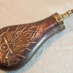 Poire à poudre guerre de sécession côté Nordiste en cuivre EUROMANUFACTURE France - REF  COU24POI001