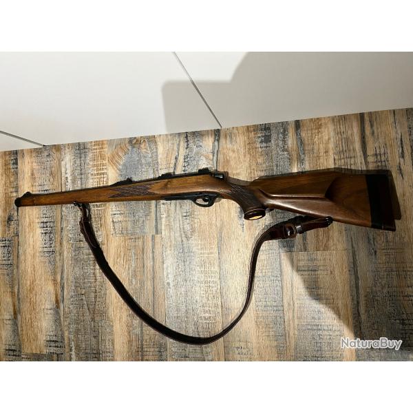 A SAISIR TRES BELLE CARABINE REMINGTON EN CALIBRE 243 MISE A PRIX SANS RESERVE