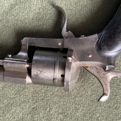 REVOLVER A BROCHE type LEFAUCHEUX cal. 7mm  n04