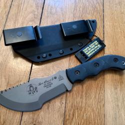 Couteau tracker tops