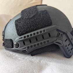 1 Casque pare balle swat ninja lllA