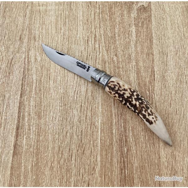Couteau de poche Opinel N8 Bois de cerf lame carbone.