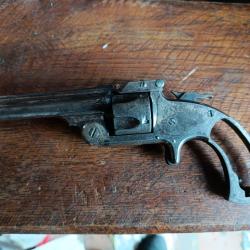 Smith et Wesson a compléter