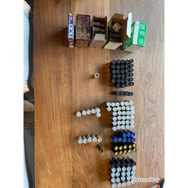 Lot 215 cartouches de chasse calibre 12