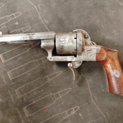 Revolver lefaucheux atypique