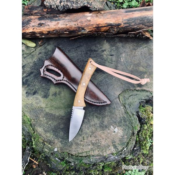 couteau d'artisan  dpecer " skinner " lame 80crv2 manche loupe d'acacia