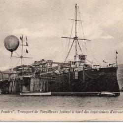 CPA - Marine de Guerre -" La Foudre "Transport de Torpilleurs faisant a bord des exp&eacute;riences- N&deg;4189