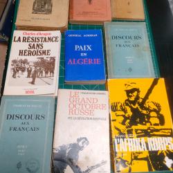 Lot de 9 livres militaire, notices, aide-mémoire,etc.. (2)