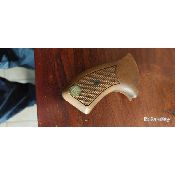 Plaquette pour revolver MR 73 3 pouces