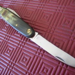 Joli petit Couteau MAKINOX  Manche en Corne