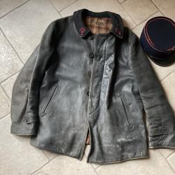 Pompier tenue de feu, kepi vers 1950