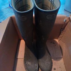 Botte le chameau taille 43 Non percé