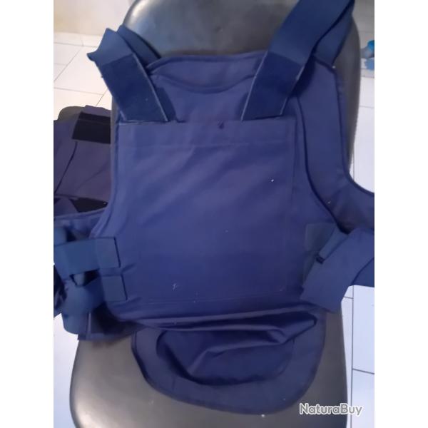 GILET PARE BALLES HIGHMARK PORT DISRET EN KEVLAR TAILLE REGLABLE M/L
