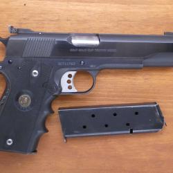 pistolet Colt Gold Cup Trophy calibre 45 acp