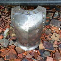 Cuirasse ancienne