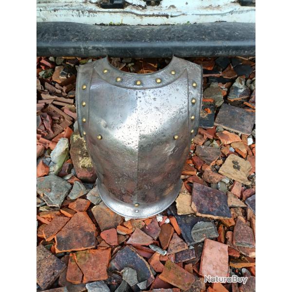 Cuirasse ancienne
